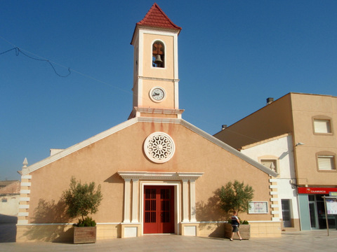 The church of San José in Roldán