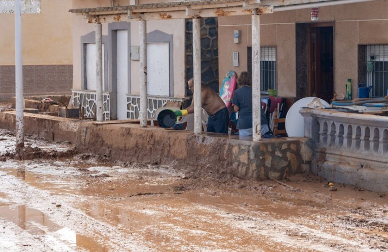 <span style='color:#780948'>ARCHIVED</span> - Cartagena Town Hall cancels September water bills for gota fría flooding victims