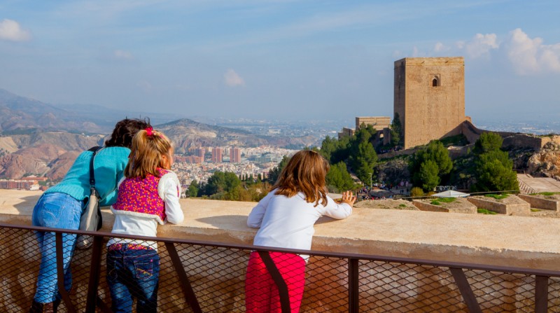 <span style='color:#780948'>ARCHIVED</span> - Every Thursday ENGLISH language tour package in Lorca castle during the festive season