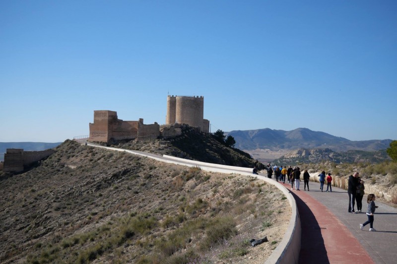 <span style='color:#780948'>ARCHIVED</span> - 15th March Jumilla: ENGLISH and Spanish language castle tours CANCELLED