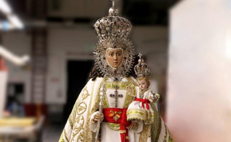 <span style='color:#780948'>ARCHIVED</span> - The Virgen de la Fuensanta comes to the city of Murcia for Easter on 5th March