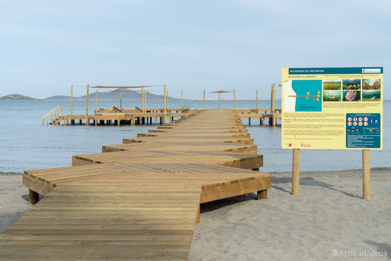<span style='color:#780948'>ARCHIVED</span> - Five bathing platforms installed in the Mar Menor