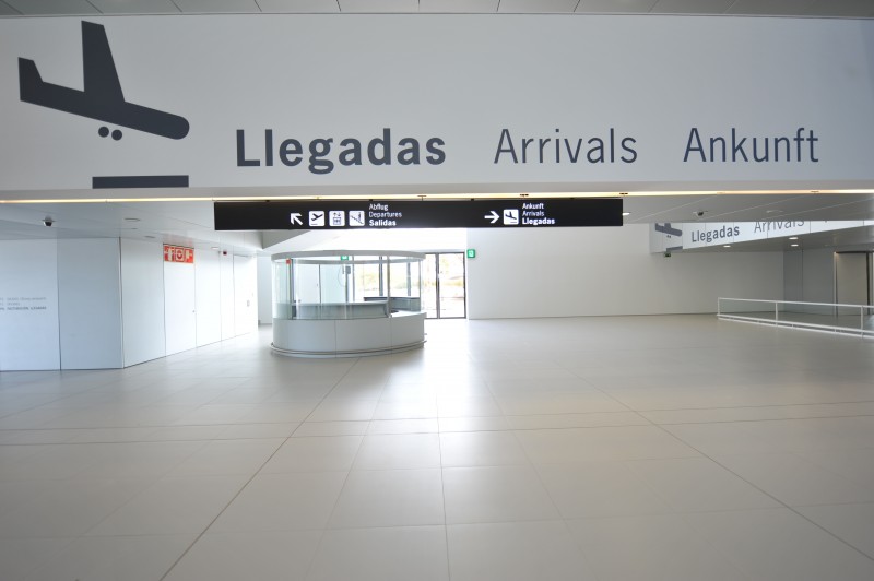 <span style='color:#780948'>ARCHIVED</span> - Traffic remains almost non-existent at Corvera airport: passenger numbers down by 97.4 per cent in March