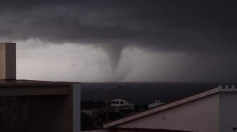 Tornadoes increase in Spain as its waters heat up