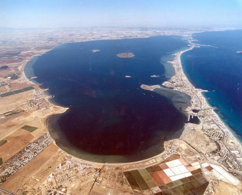 <span style='color:#780948'>ARCHIVED</span> - The Mar Menor is hotter than it has ever been before