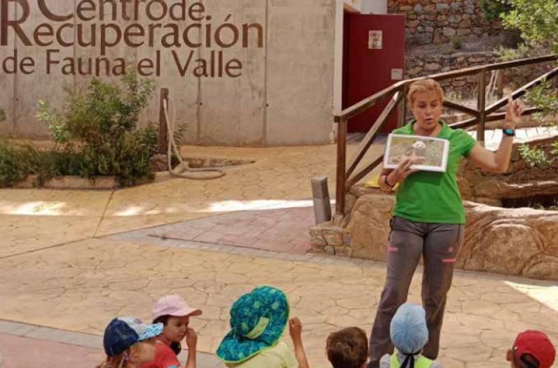 <span style='color:#780948'>ARCHIVED</span> - Sepember 24 and 25 Free visits for children at the Wildlife Recovery Centre in El Valle