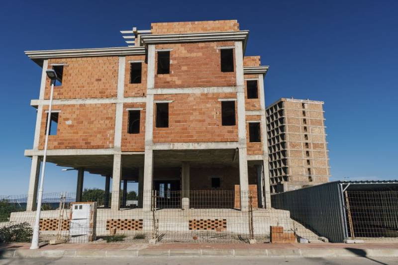 Murcia politicians have 50 days to decide whether to extend Mar Menor planning and building moratorium