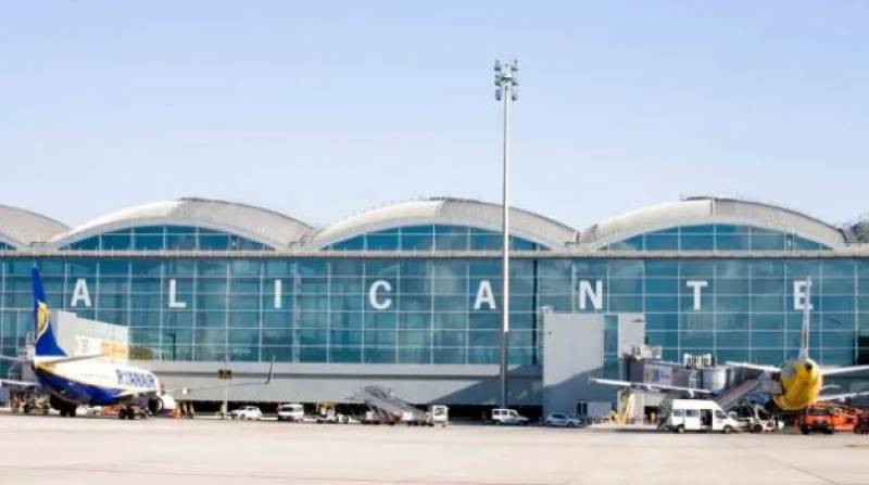 Alicante Airport could finally get its new runway as new budgets are approved