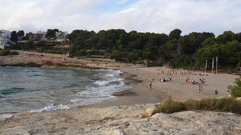 Irish tourist, 72, drowns on a beach in Spain