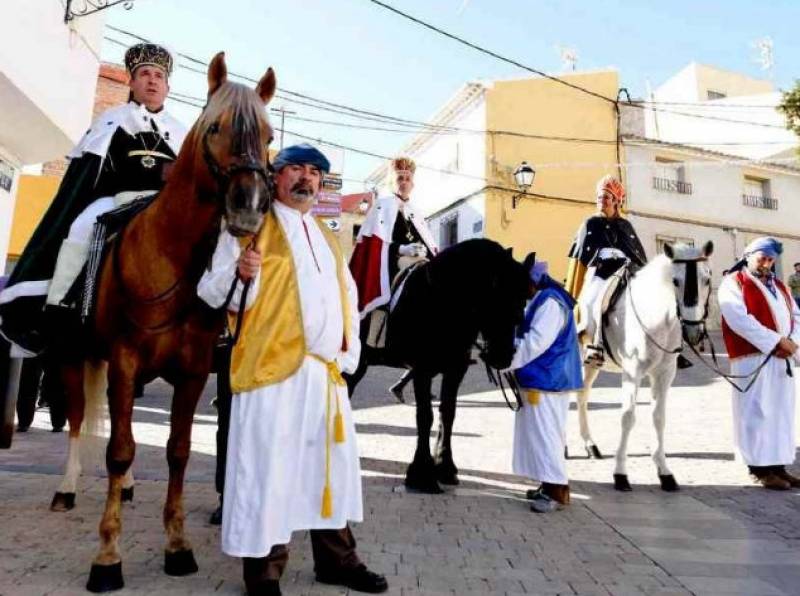 January 6 Auto de los Reyes Magos in El Berro, Sierra Espuña