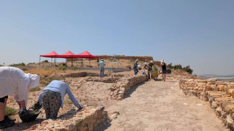 Archaeology digs begin in Alhama at Cabecico Redondo and Las Paleras