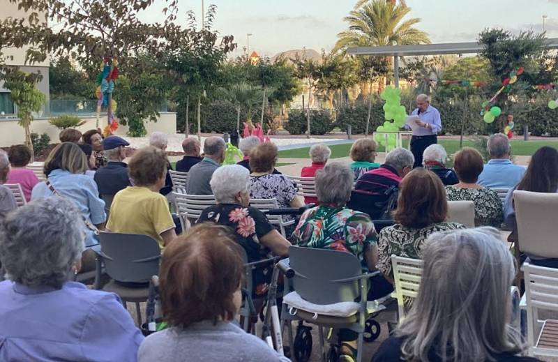 No let-up in the social activities schedule over Christmas at the DomusVi Ciudad de Murcia residence for the elderly!