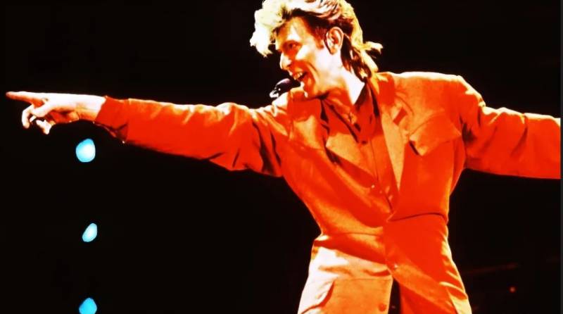 Until March 23 Free David Bowie photo exhibition in Murcia city