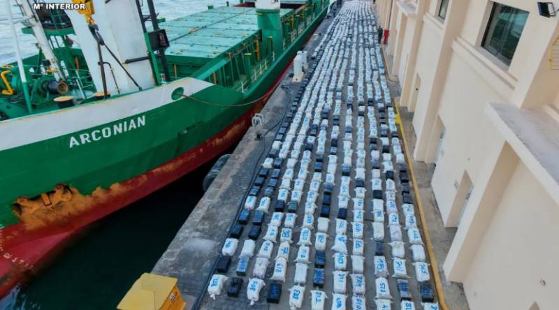 Spanish police pull off biggest cocaine seizure in world history